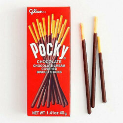banh que phu socola pocky chocolate cream covered biscuit sticks 10 hop kb