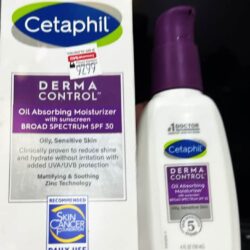 Kem dưỡng ẩm da mặt Cetaphil DermaControl Oil Absorbing Moisturizer SPF30 118ml 6 sua duong the cetaphil pro oily skin oil absorbing moisturizer 118ml dermacontrol ka