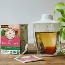 Trà giúp điều hòa kinh nguyệt Organic Healthy Cycle 16 túi lọc 5 tra giup dieu hoa kinh nguyet organic healthy cycle 16 tui loc kc