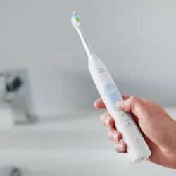 Bàn chải đánh răng sạc điện Philips Sonicare 5100 ProtectiveClean Whitening 15 ban chai danh rang sac dien voi cam bien ap suat philips sonicare 5100 protectiveclean whitening kb