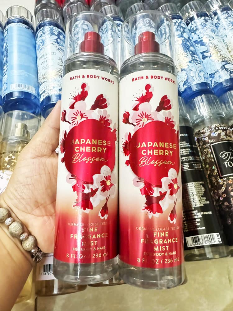 Xịt thơm Bath & Body Works Japanese Cherry Blossom Fine Fragrance Mist 236ml - Ảnh 2