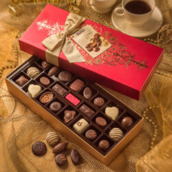 Hop Socola Belgian Luxury Chocolates Kirkland Signature 570g2