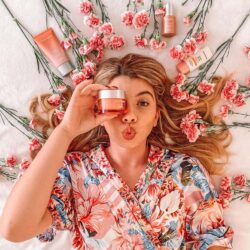 Kem tẩy tế bào chết Neutrogena Bright Boost Resurfacing Micro Polish 75ml 15 kem tay te bao chet neutrogena bright boost resurfacing micro polish 75ml ke