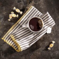 Kẹo Halls thông cổ, mát họng Halls Relief Cherry 200 viên 10 keo halls thong co mat hong halls relief cherry 200 vien 251024 kd