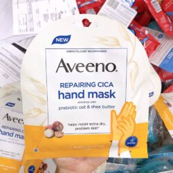 Mặt nạ dưỡng da bàn tay Aveeno Repairing Cica Hand Mask 1 đôi 8 mat na duong da ban tay aveeno repairing cica hand mask 1 doi kc