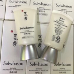 Kem chống nắng Sulwhasoo Snowise Brightening UV Protector SPF50+ PA++++ 20ml 10 kem chong nang sulwhasoo snowise brightening uv protector spf50 pa 20ml kc