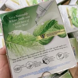 Miếng dán trắng răng Crest 3D Whitestrips Arctic Mint 28 miếng (14 cặp)+ 1 tuýp serum 19 mieng dan trang rang crest 3d whitestrips arctic mint 28 mieng 14 cap 1 tuyp serum kh