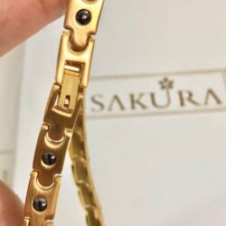 vong co nam dieu hoa huyet ap sakura kk