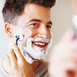 Lưỡi dao cạo râu Gillette Fusion 5+1 Proshield Chill 8 cái (Nhật) 9 men cao rau