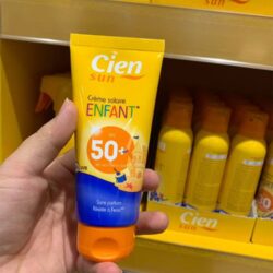 Kem chống nắng cho bé Cien Sun Creme Solaire Enfant SPF 50+ 100ml 6 kem chong nang cho be cien sun creme solaire enfant spf 50 100ml kb