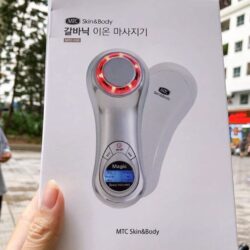 Máy điện di Ion cầm tay MTC Skin&Body Galvanic Ion Skin Massage 24 may dien di ion cam tay mtc skin body kf