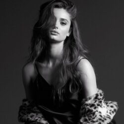 Sữa dưỡng thể Victoria’s Secret Tease Heartbreaker Fragrance Lotion 250ml 9 taylor hill sua duong the victorias secret tease heartbreaker fragrance lotion 250ml ke