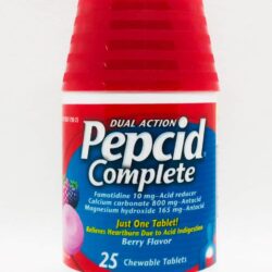 Viên ngậm giảm đau bao tử, ợ nóng Pepcid Complete 25 Chewable Tablets (Berry) 6 vien ngam giam dau bao tu o nong pepcid complete 25 chewable tablets berry kna