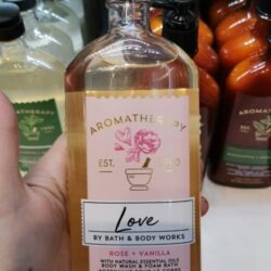 Sữa tắm Bath&Body Works Aromatherapy Love Rose + Vanilla 295ml 12 sua tam bath body works aromatherapy love rose vanilla 295ml kc