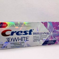 Kem đánh răng Crest 3D White Brilliance Toothpaste 116g (Vibrant Peppermint) 14 kem danh rang crest 3d white brilliance advanced freshness 116g knf