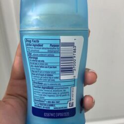 lan khu mui sap secret cool waterlily invisible solid 73g kd