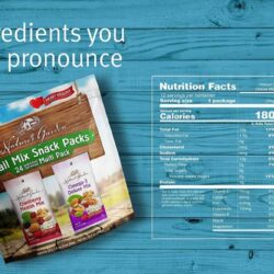 Hạt sấy khô tổng hợp Nature’s Garden Trail Mix Snack Packs 816g 9 hat say kho tong hop natures garden trail mix snack packs 816g kc