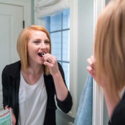 Tăm chỉ nha khoa Plackers Micro Mint 150 chiếc 10 tam chi nha khoa plackers micro mint 150 chiec kb