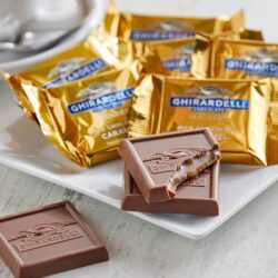 socola cao cap ghirardelli chocolate squares premium chocolate assortment 674 9g ke