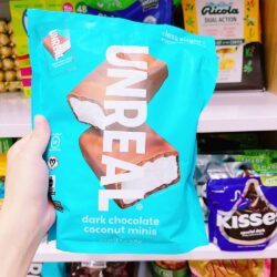 socola nhan dua unreal dark chocolate coconut minis 435g kf