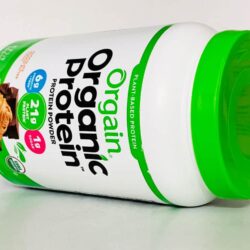 bot protein huu co orgain organic protein 920g huong socola bo dau phong knd