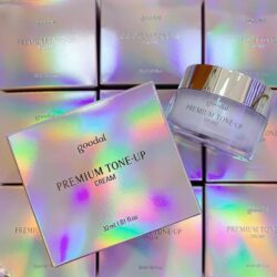 kem duong lam mo vet tham tu tinh chat oc sen goodal premium snail tone up cream 30ml kc