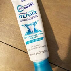 Kem đánh răng Sensodyne Pronamel Repair Extra Fresh 96.4g 15 kem danh rang sensodyne pronamel repair extra fresh 96 4g kni
