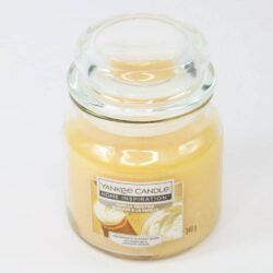 Nến thơm Yankee Candle Vanilla Frosting 340g 8 nen thom yankee candle vanilla frosting 340g kc