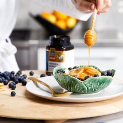 mat ong manuka health mgo 115 umf 6 manuka honey 1kg ka