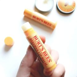 son duong moi burts bees lip balm 4 25g x 4 cay kh