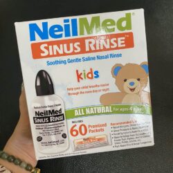 Nước muối rửa mũi sinh lý cho trẻ em NeilMed Sinus Rinse Kids 60 gói 8 nuoc muoi rua mui sinh ly cho tre em neilmed sinus rinse kids 60 goi kd