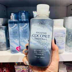 Sữa tắm Bath & Body Works Shower Gel Frosted Coconut Snowball 295ml 7 sua tam bath body works shower gel frosted coconut snowball 295ml kc