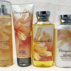 Sữa tắm Bath & Body Works Shower Gel Honeysuckle 295ml 8 sua tam bath body works shower gel honeysuckle 295ml kb