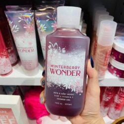 Sữa tắm Bath & Body Works Shower Gel Winterberry Wonder Aloe Vitamin E 295ml 11 sua tam bath body works shower gel winterberry wonder 295ml kg