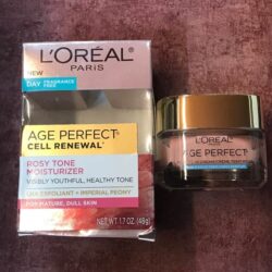 Kem dưỡng da ngày L’Oreal Paris Age Perfect Cell Renewal Rosy Tone Day 48g (Không mùi) 9 kem duong da ngay loreal paris age perfect cell renewal rosy tone day 48g khong mui kb