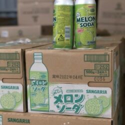 Thùng nước ngọt Soda Nhật Sangaria Melon Soda vị dưa lưới 500ml x24 chai 9 nuoc ngot soda nhat sangaria melon soda vi dua luoi 500ml kg