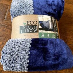 Chăn (mền) Eco Plush Throw 152 x 177cm (Xanh) 9 chan men eco plush throw 152 x 177cm xanh kxd