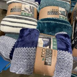 Chăn (mền) Eco Plush Throw 152 x 177cm (Xanh lá) 9 chan men eco plush throw 152 x 177cm xanh la ke