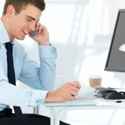 Viên uống tăng cường tuần hoàn não, cải thiện trí nhớ Puritan's Pride Neuro-PS Gold 90 viên 10 men man work computer happy