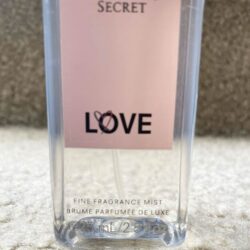 Xịt thơm Victoria’s Secret Love Fragrance Mist 75ml 6 xit thom victorias secret love fragrance mist 75ml kb