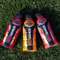 nuoc trai cay cho nguoi choi the thao bodyarmor sports drink 473ml loc 20 chai kj
