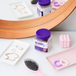 keo deo giup ngu ngon dep da dai toc natrol sleep beauty 60 vien vi raspberry ke