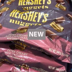 socola sua vun cookies hersheys nuggets extra creamy milk chocolate with cookie bits 344g 310126 ka