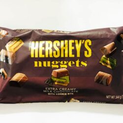 socola sua vun cookies hersheys nuggets extra creamy milk chocolate with cookie bits 344g kb