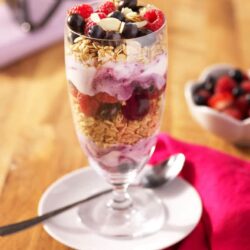 keo chocolate den brookside nhan cau ky tu va mam xoi goji raspberry 198g ka