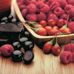 keo chocolate den brookside nhan cau ky tu va mam xoi goji raspberry 198g kb