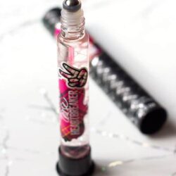 Nước hoa mini dạng lăn Victoria’s Secret Tease Heartbreaker Rollerball 7ml 6 nuoc hoa mini dang lan victorias secret tease heartbreaker rollerball 7ml ka