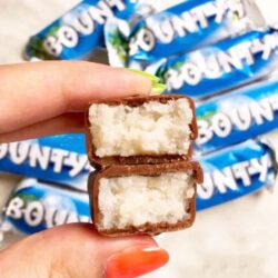 Socola nhân dừa Bounty Miniatures Chocolate 100g 7 socola nhan dua bounty miniatures chocolate 100g kc