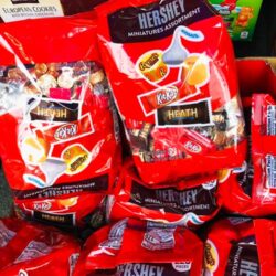 Socola tổng hợp 5 loại Hershey Miniatures Assortment Chocolate 1.55kg (220 viên) 9 socola tong hop 5 loai hershey miniatures assortment chocolate 1 55kg 220 vien ka