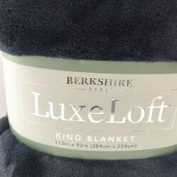 Chăn (mền) Berkshire LuxeLoft King Blanket 284cm x 234cm (Navy Blue) 14 chan men berkshire luxeloft king blanket 284cm x 234cm navy blue kg